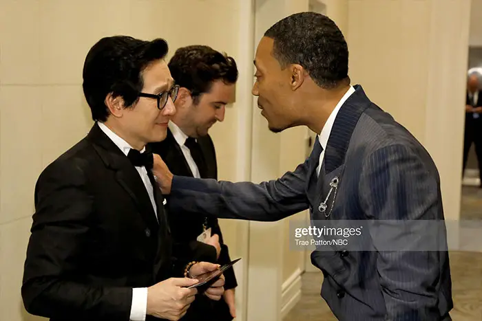 Ke Huy Quan and Tyler James Williams share a moment backstage