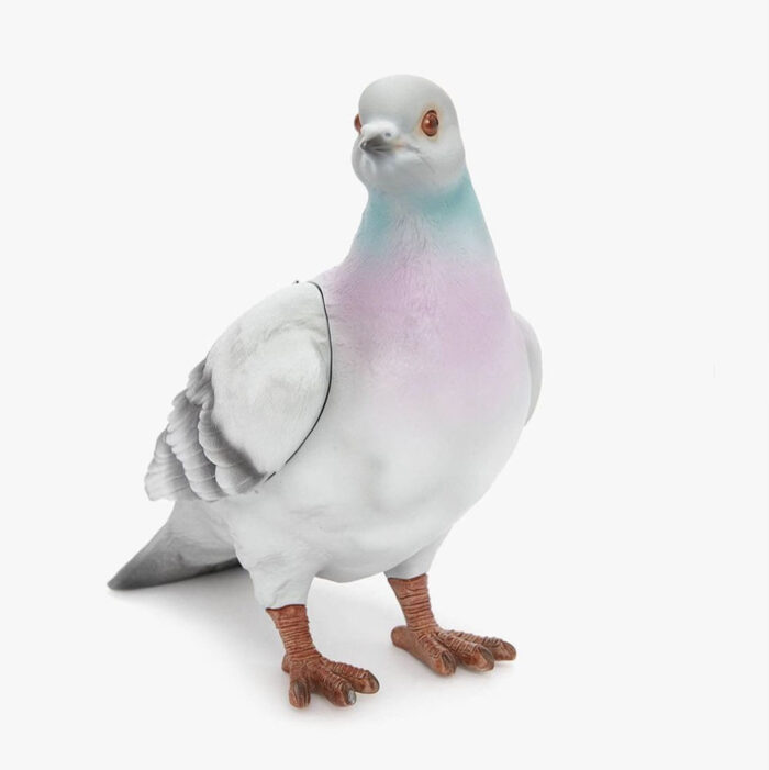 pigeon clutch by jw anderson