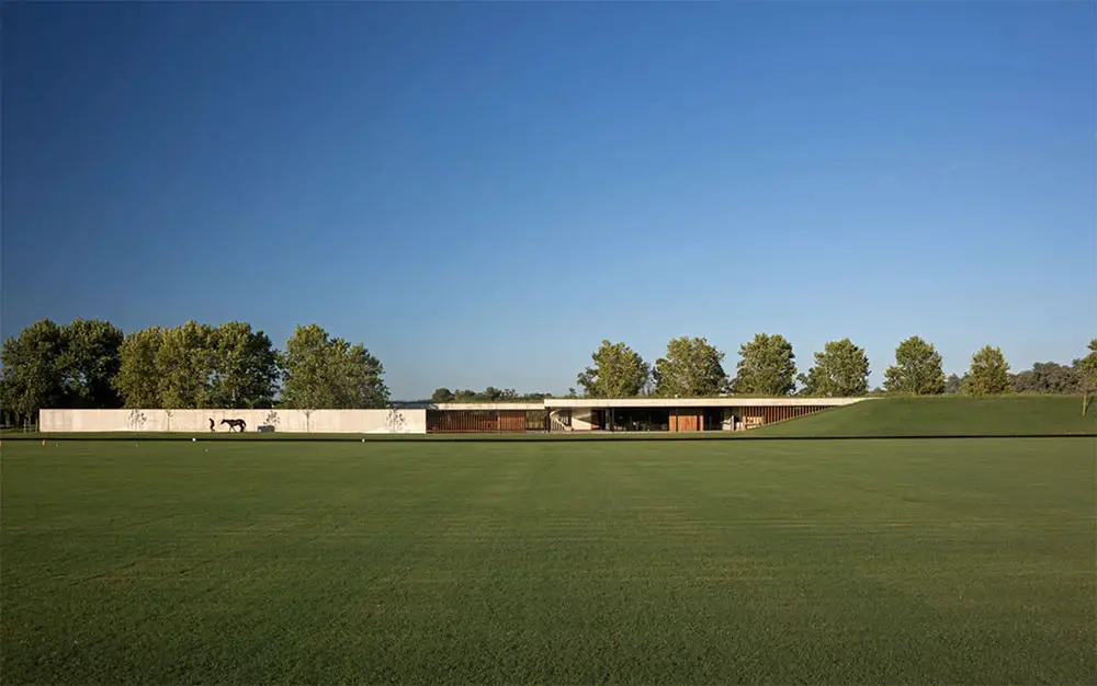 Figueras polo stables wide shot