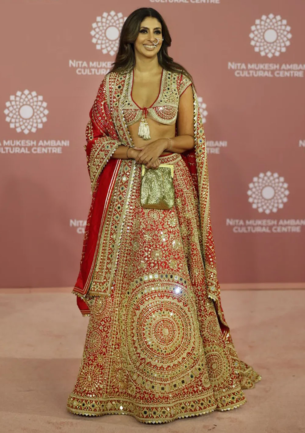 Shweta Bachchan in Abu Jani Sandeep Khosla