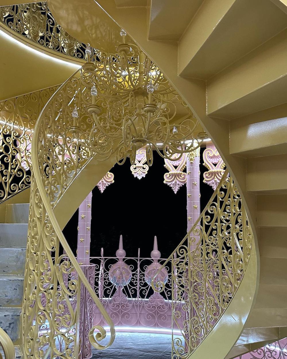 spiral staircase inside the waddeson wedding temple