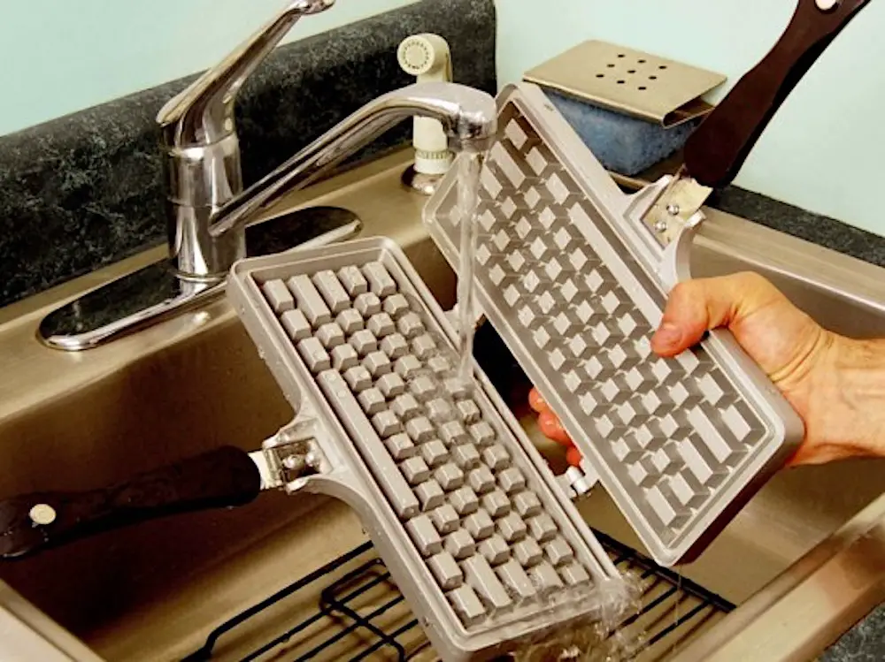 washing the keyboard wafflemaker