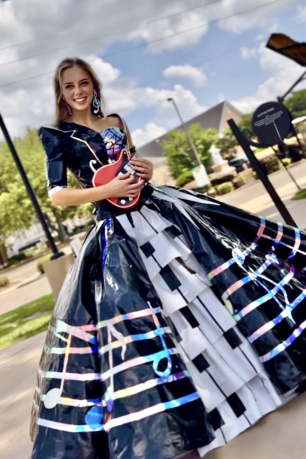 duck brand prom gown contest