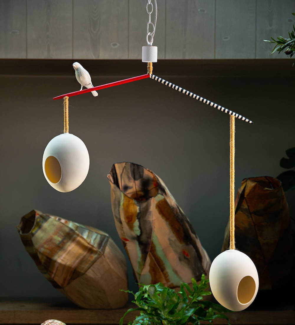 The Sleepy Robin suspension light in bright