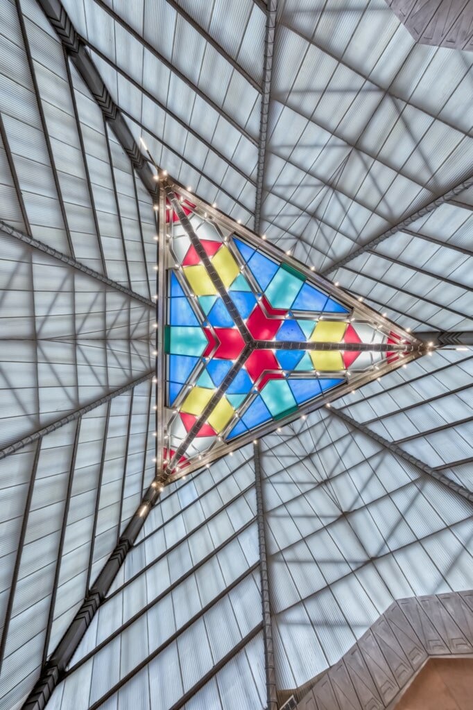 FLW chandelier in temple beth sholom