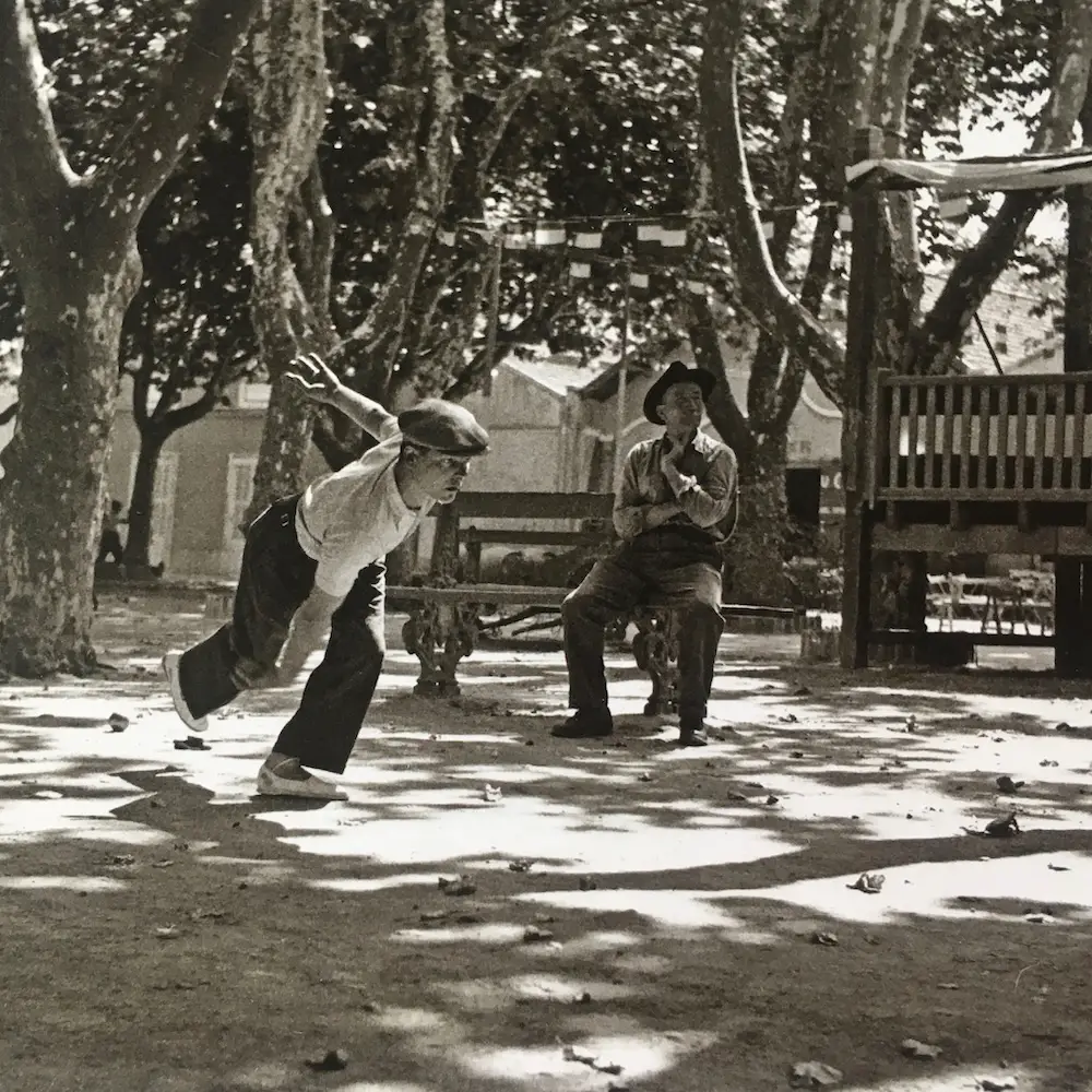 playing boules