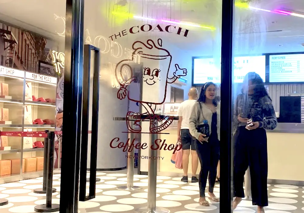 coach brand coffee shop in mall