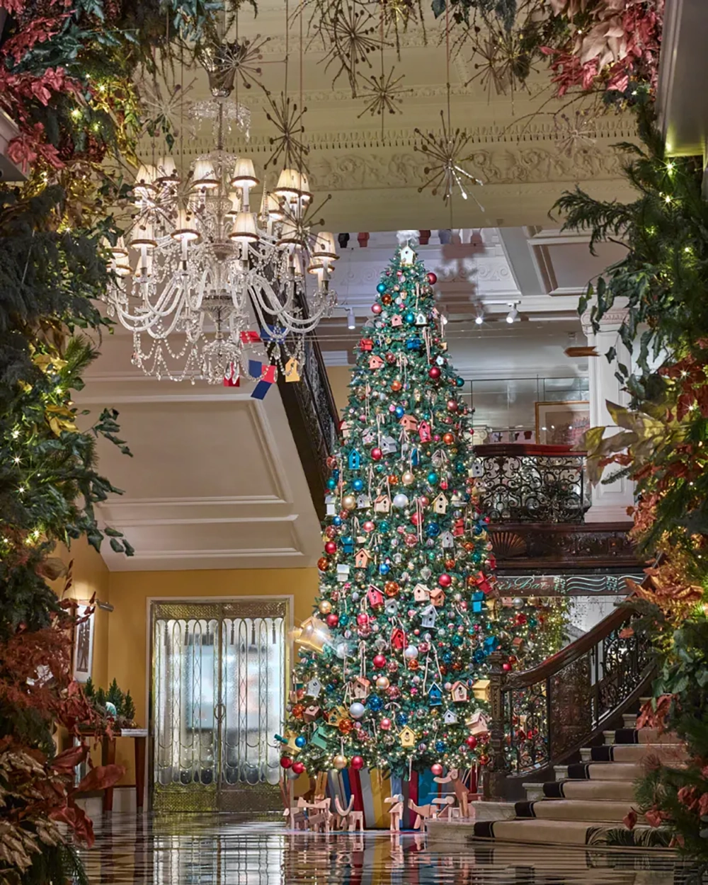 2024 claridge christmas tree