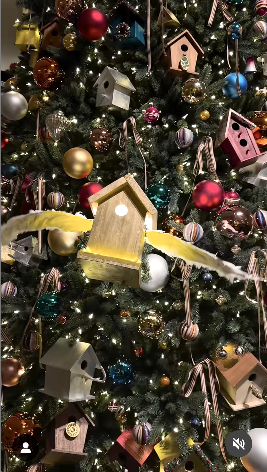 birdhouse christmas tree